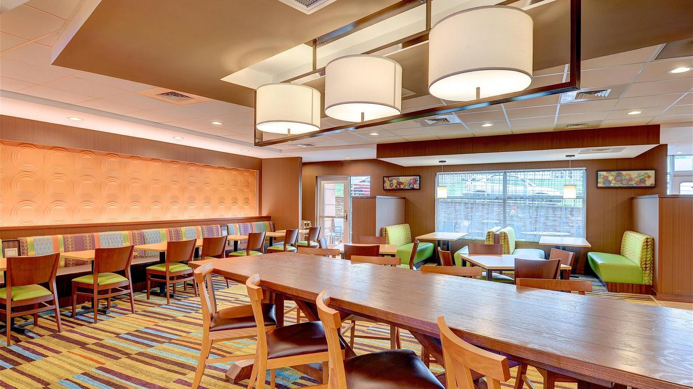 Fairfield Inn & Suites by Marriott Nashville MetroCenter