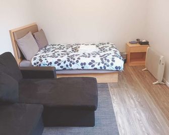 2 Beds including 1 Sofa Bed Serviced Chalet B - Rotorua - Schlafzimmer