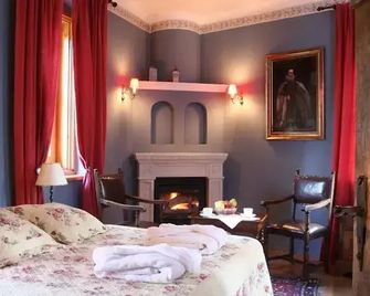 Zamek Korzkiew - Korzkiew