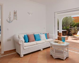 Obsidian Villa Estrella Del Mar - Callao Salvaje - Living room