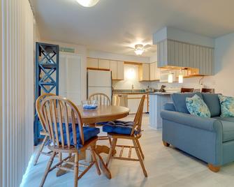 Sound Side Obx Garden Condo No Stairs- Pool - Fall Is The Best Time To Visit! - Kitty Hawk - Їдальня
