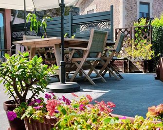 La Joyuca Del Pas - Mogro - Patio