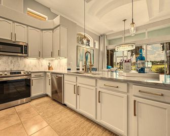 Lake Jovita 3BR Golf Villa including Black Diamond Access - Dade City - Kitchen