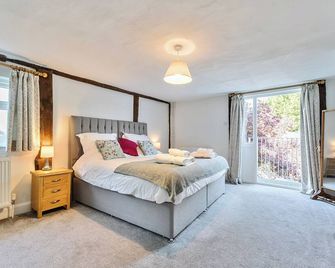 Bedingfield House, nr Debenham - Eye - Bedroom