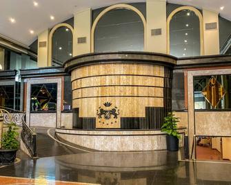 Nobile Suites Excelsior Asuncion - אסאנסיון - דלפק קבלה