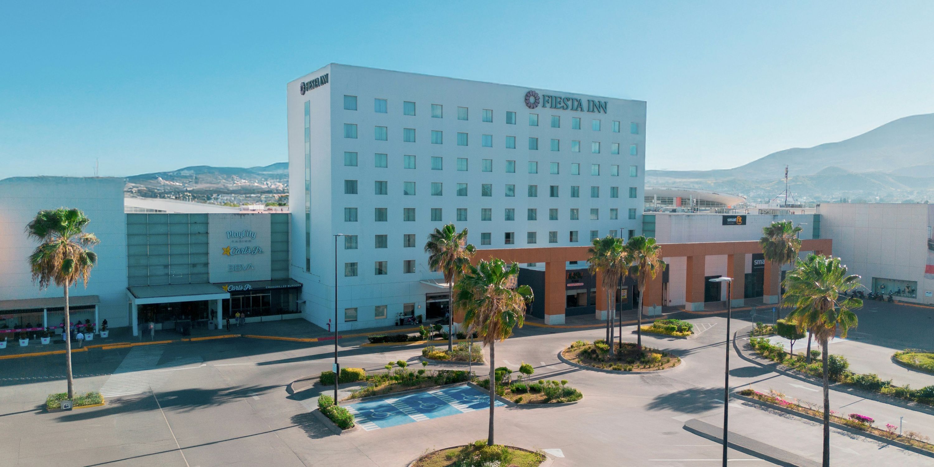 Fiesta Inn Express Tepic - Tepic - Edificio
