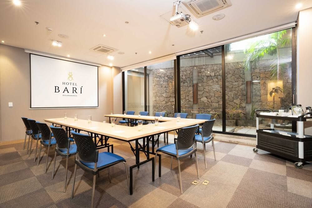Hotel Bari Bucaramanga by Oxohotel - בוקאראמנגה - חדר ישיבות