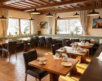 App. Eselstein / 1 Schlafraum / 1 Badezimmer - Dachsteinhof - Ramsau am Dachstein - Restaurante