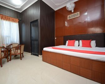 OYO 36054 Nanda Lodge - Pathānkot - Bedroom