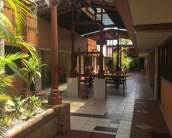 A Railway Lodge - Taree - Patio