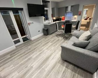 Edward Place Luxury Hot Tub Apartments - Blackpool - Phòng khách