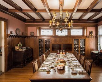 Ringling House Bed & Breakfast - Baraboo - Restaurant