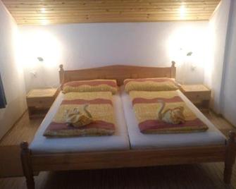 Rooms Josip - Korenica - Dormitor