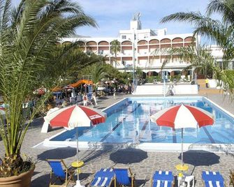 Hotel Santa Caterina Village Club - Scalea - Pool