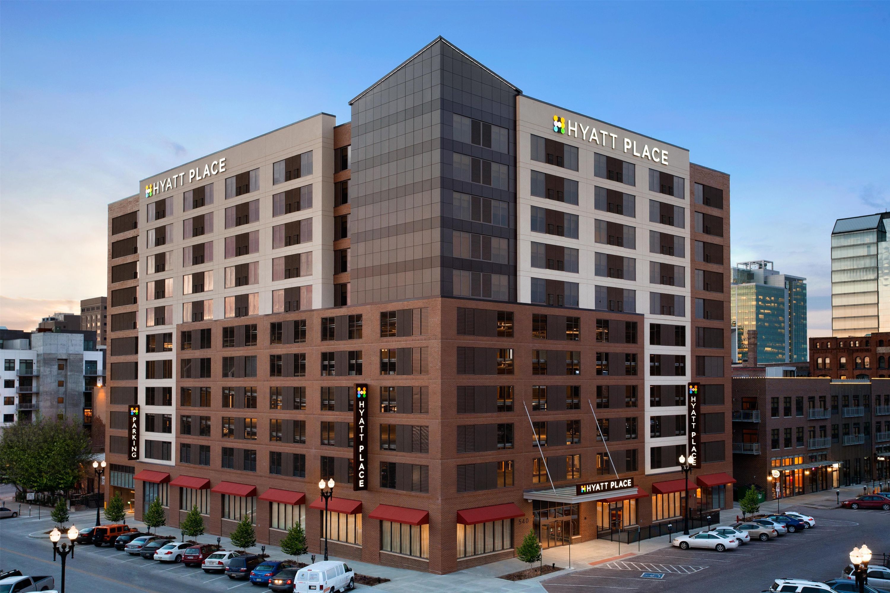 Hyatt Place Omaha/Downtown-Old Market - אומהה - בניין