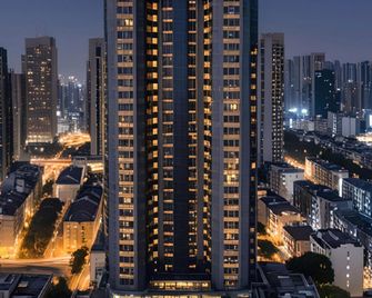 Changde Ziyuntian Hotel - Changde - Building