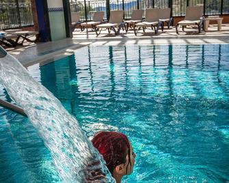 Le Domaine de Falgos Golf & Spa - Saint-Laurent-de-Cerdans - Piscine