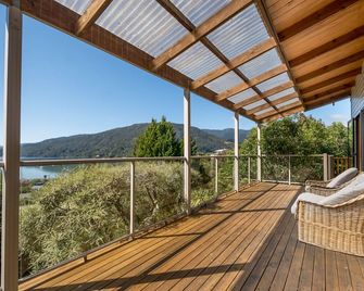 Queen Charlotte Sound Holiday home - Anakiwa - Balcone