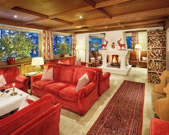 Hotel Lech & Residenz Chesa Rosa - Lech Zürs am Arlberg - Wohnzimmer