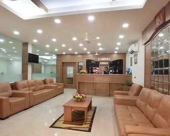 Hotel Anjali Park - Kottayam - Lobby