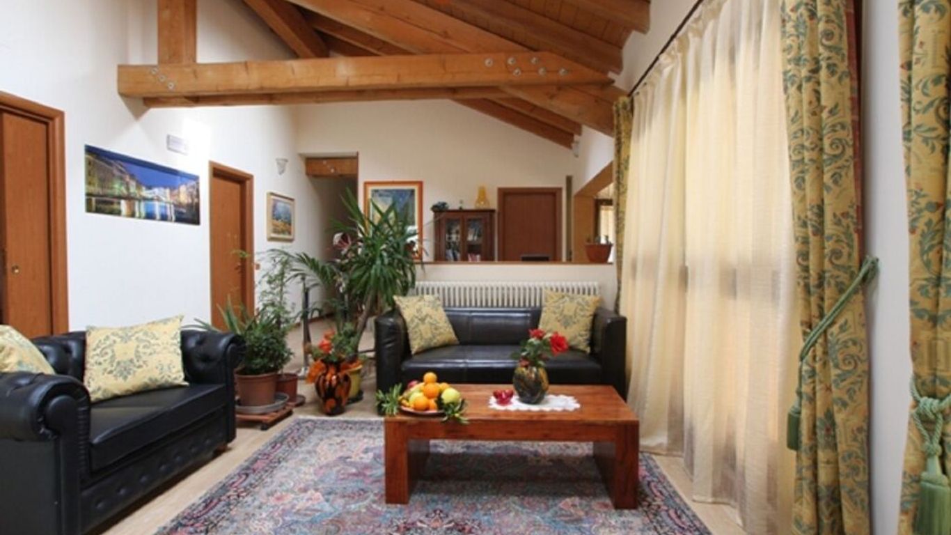 Country House Country Club