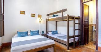 Hotel Colonial Palmira - Palmira - Bedroom