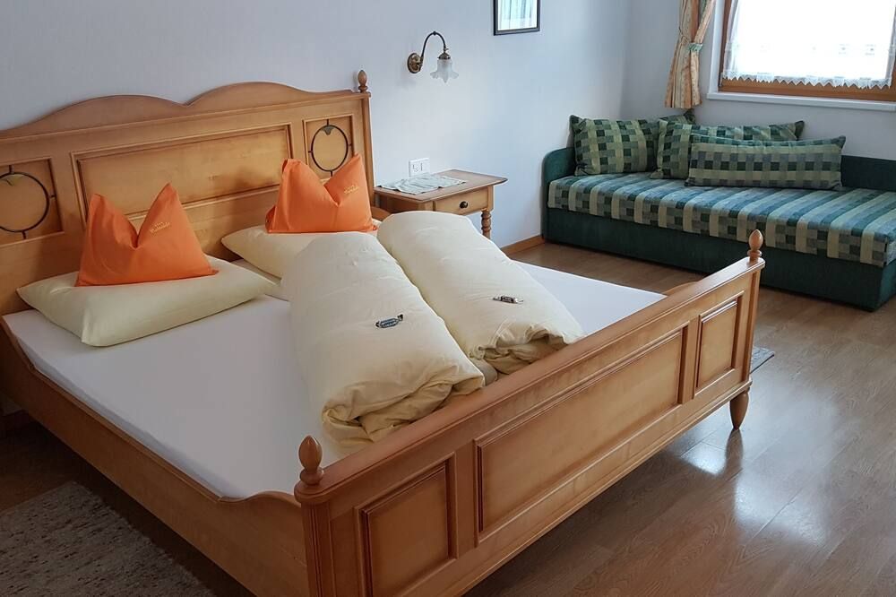 Apart-Garni Motnaida - זאמנאון - חדר שינה