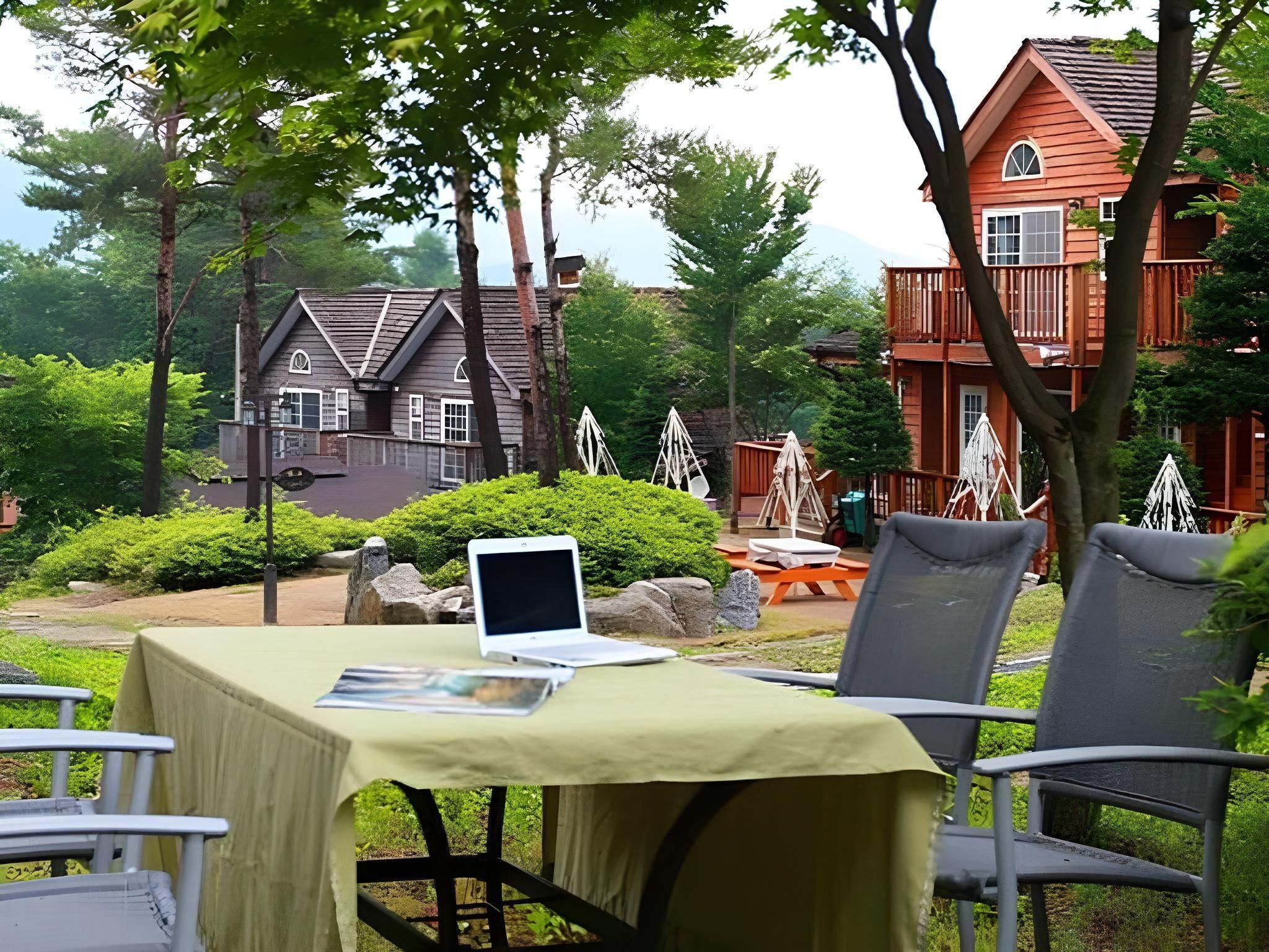 مايفير بنسيون