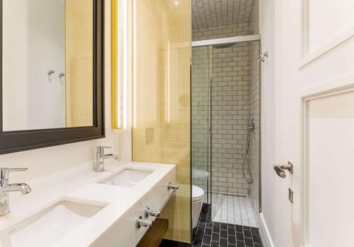 Room Mate Emir 65 1 6 7 Istanbul Hotel Deals Reviews Kayak