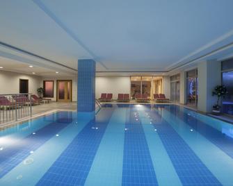 Can Garden Resort - Side - Uima-allas