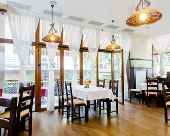 Hotel International Bucharest - Bükreş - Restoran