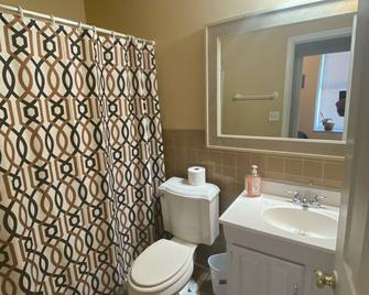 Second Floor Apartment 1 block from Lafayette Park - San Luis