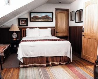 Red Horse Bed and Breakfast - Albuquerque - Bedroom