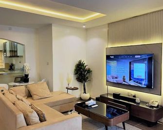 Imperio Apartments - Abuja - Living room