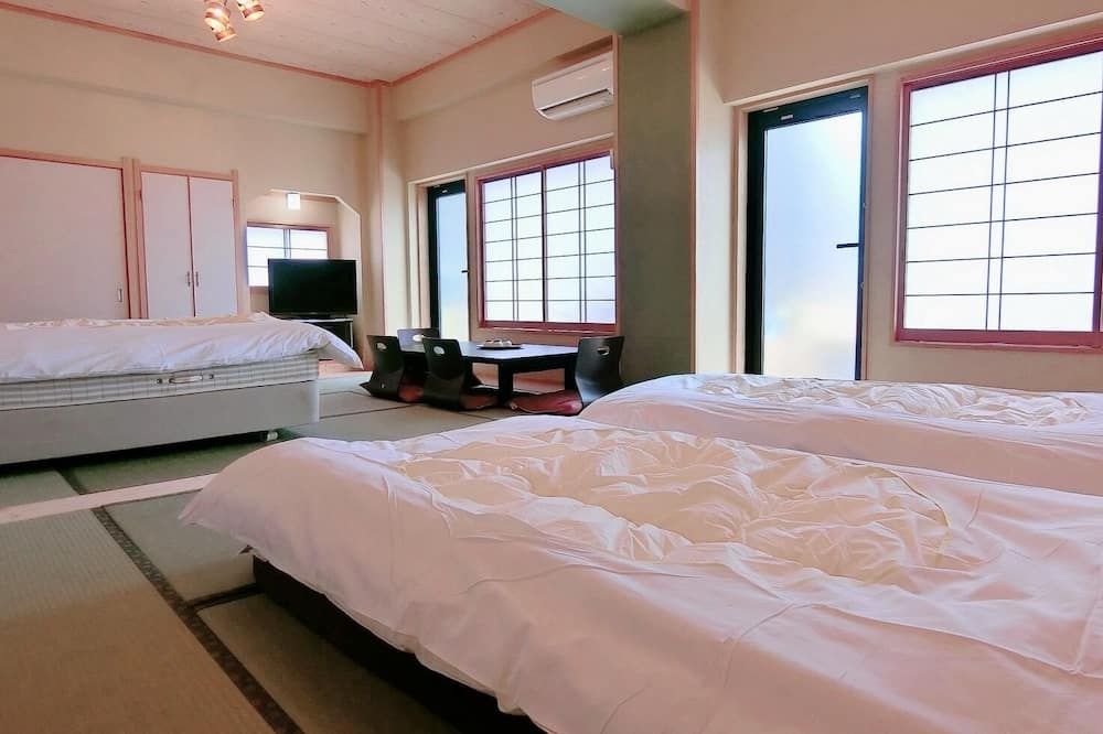 Minshuku Inn Shirahama Ekinoyado