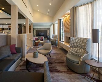 Courtyard by Marriott Memphis East/Park Avenue - Memphis - Lounge