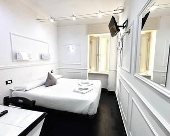 Hostel Prima Base - Roma - Habitación