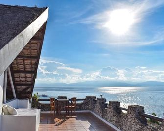 The Blue Orchid Resort - Moalboal - Balcony