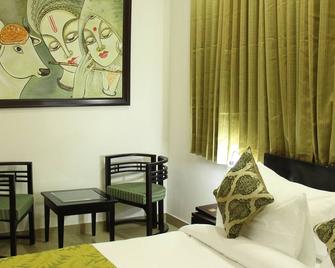Clarks Inn Mathura - Mathura - Camera da letto