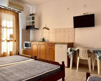 Hellen Studios - Skiathos - סלון