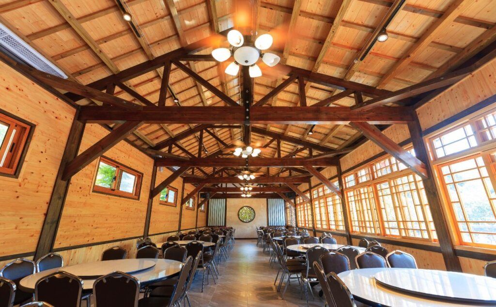 Huaman hot spring villa