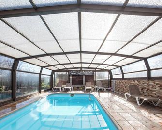 O Forno do Curro -Casa da Amendoa - Boborás - Pool