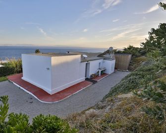 Beach Front Villa Amazing Views - Tarifa