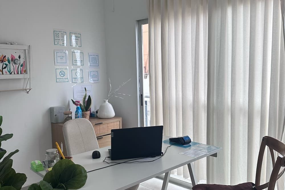 Cisne By Nest Hostel - San Antonio de Portmany - Comedor