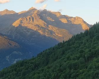 independent chalet 6 to 8 people - Saint-Michel-de-Maurienne - Außenansicht