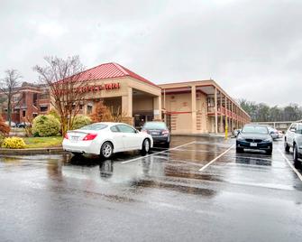 Red Carpet Inn Takoma Park - Takoma Park - Building