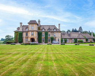 Eastwood Park Country House - Falfield - Building