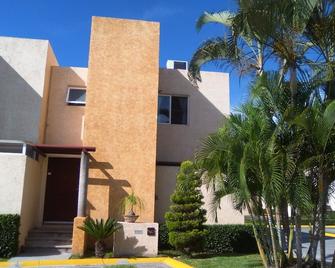 Beautiful Furnished House, Heated, With Terrace And Pool!!! - Yautepec de Zaragoza - Edificio