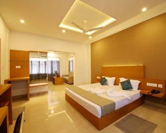 Hotel Mount Avenue - Ambalavayal - Bedroom
