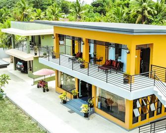 Zeller Court Apartelle - Roxas City - Bâtiment